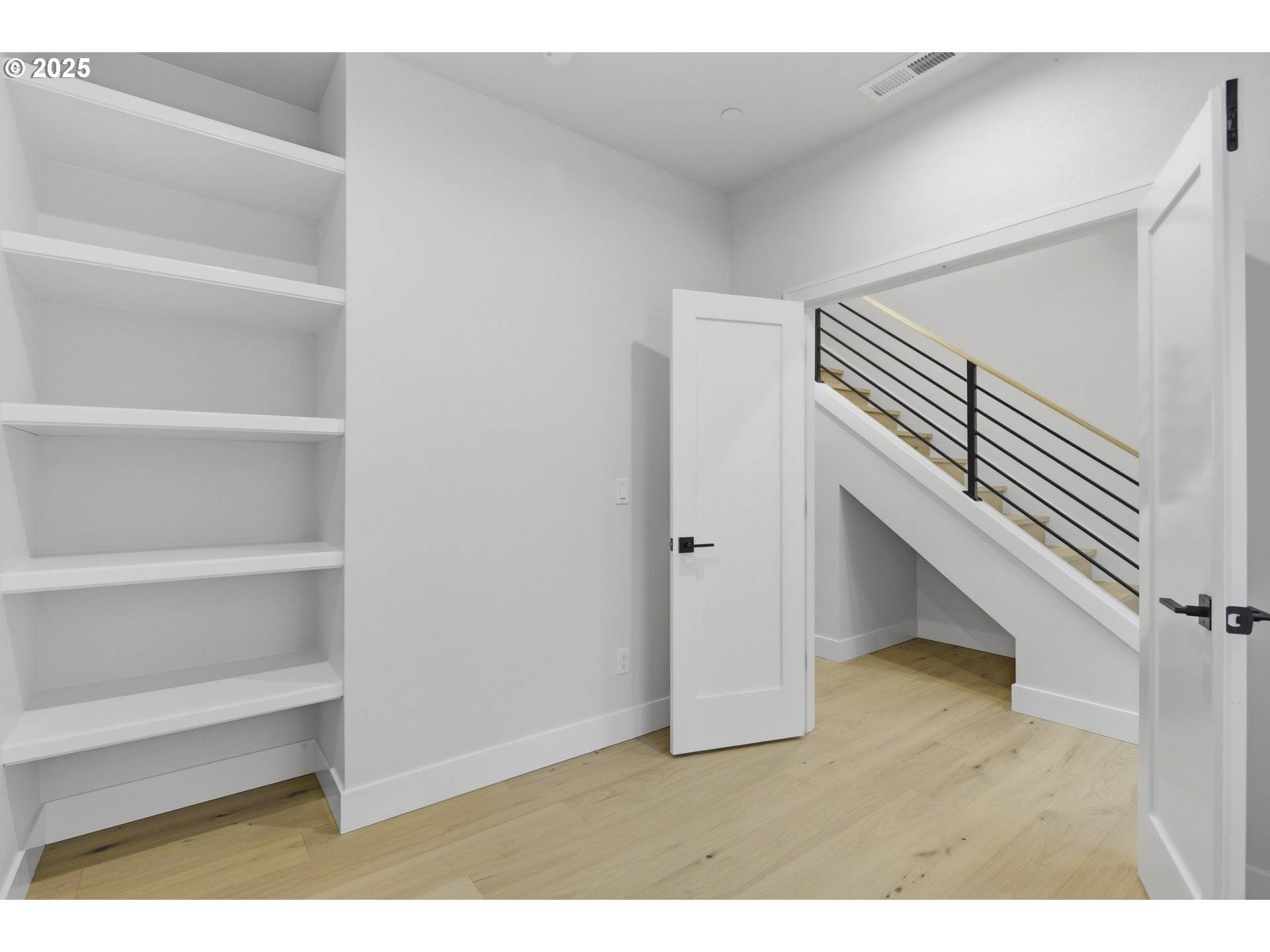 Portland, OR 97206,6900 SE Brooklyn ST