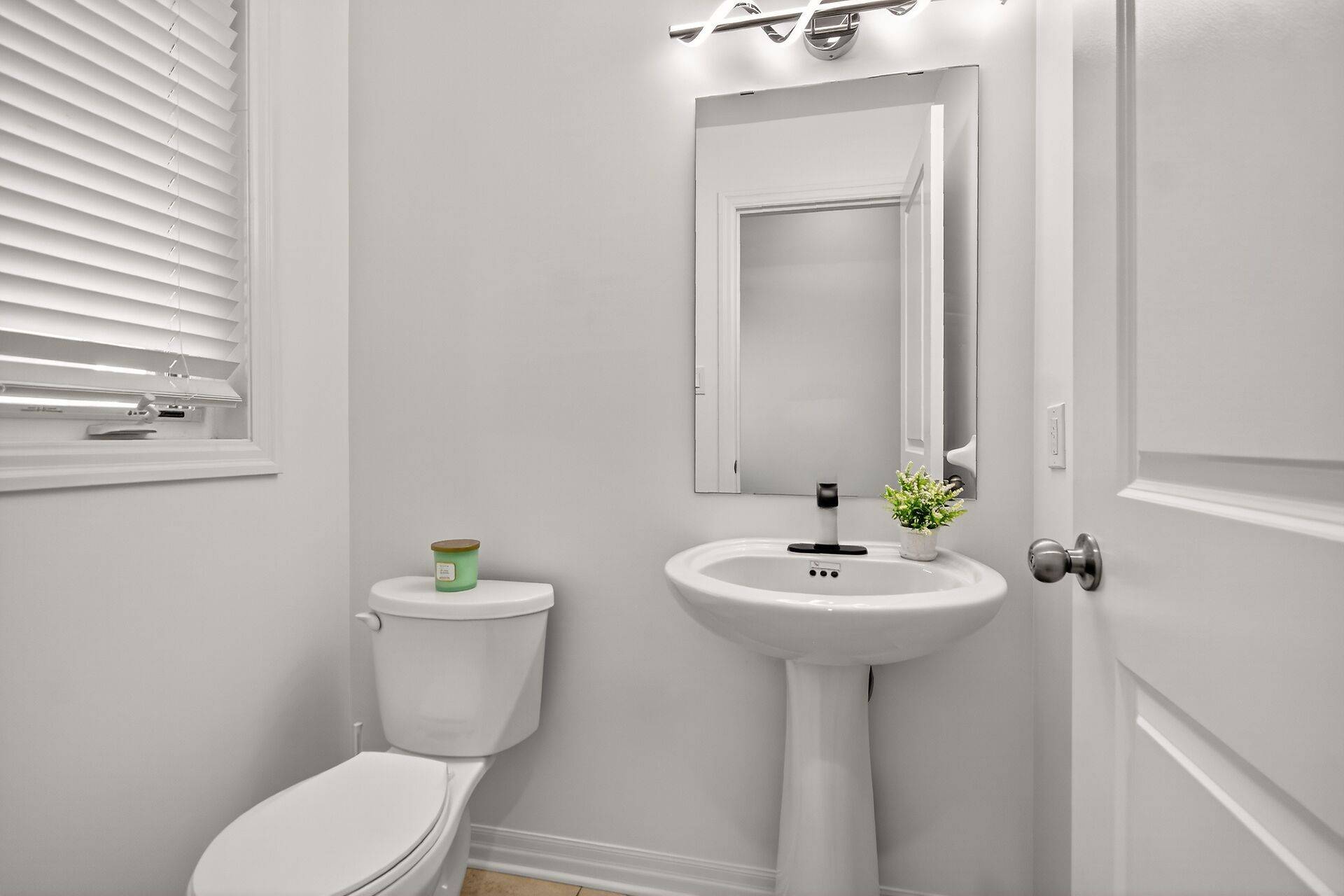 Leitrim, ON K1T 0L1,629 Sunburst ST