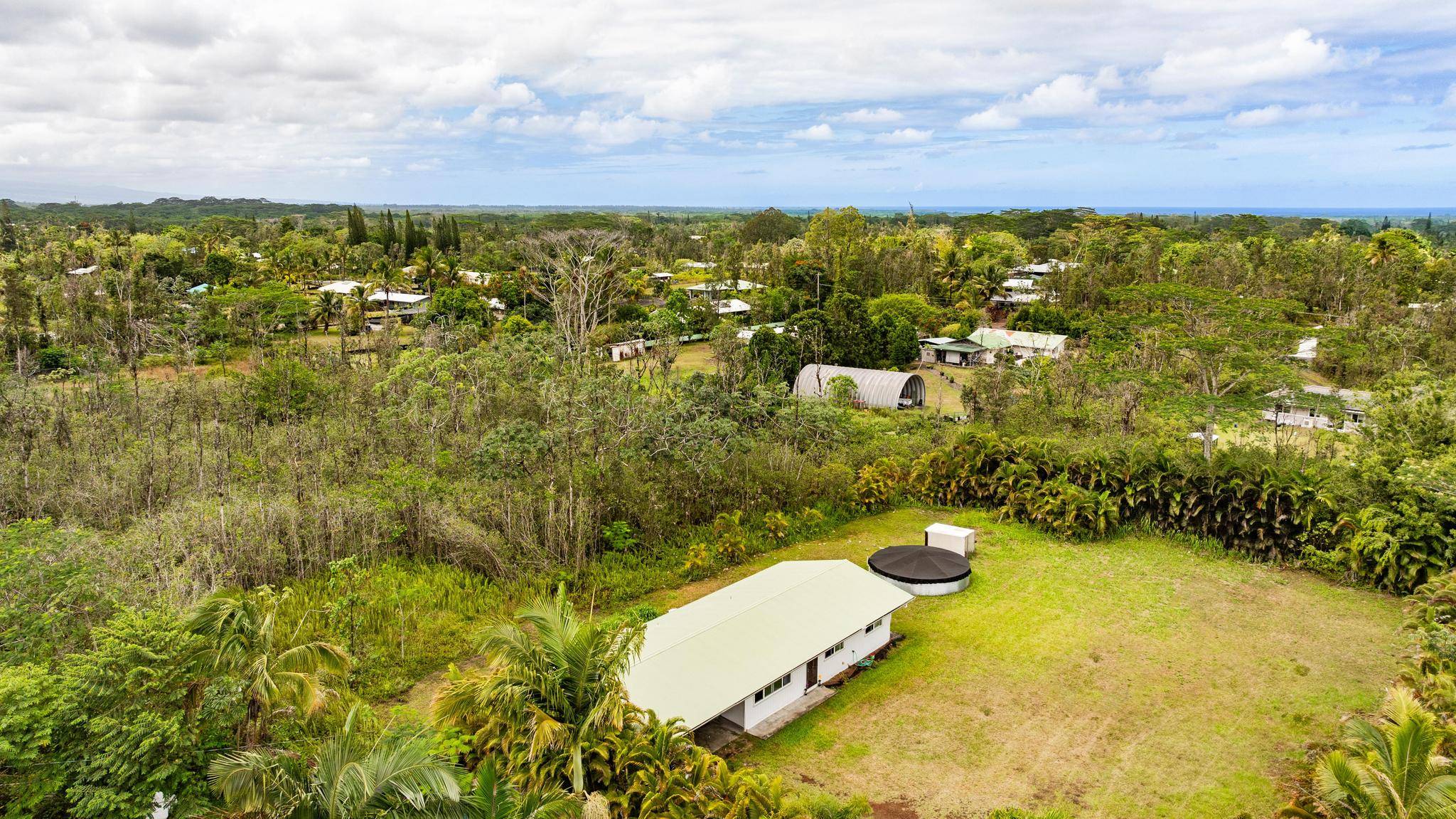 Keaau, HI 96749,15-1499 27TH AVE