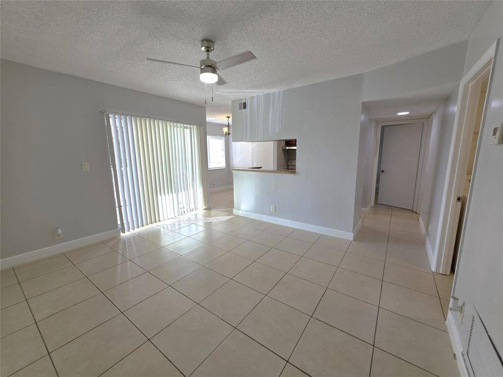 Tamarac, FL 33319,5672 Rock Island Rd #251