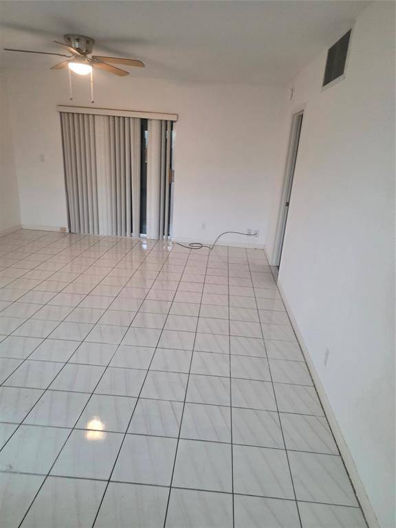 Pompano Beach, FL 33060,259 S Cypress Rd #509