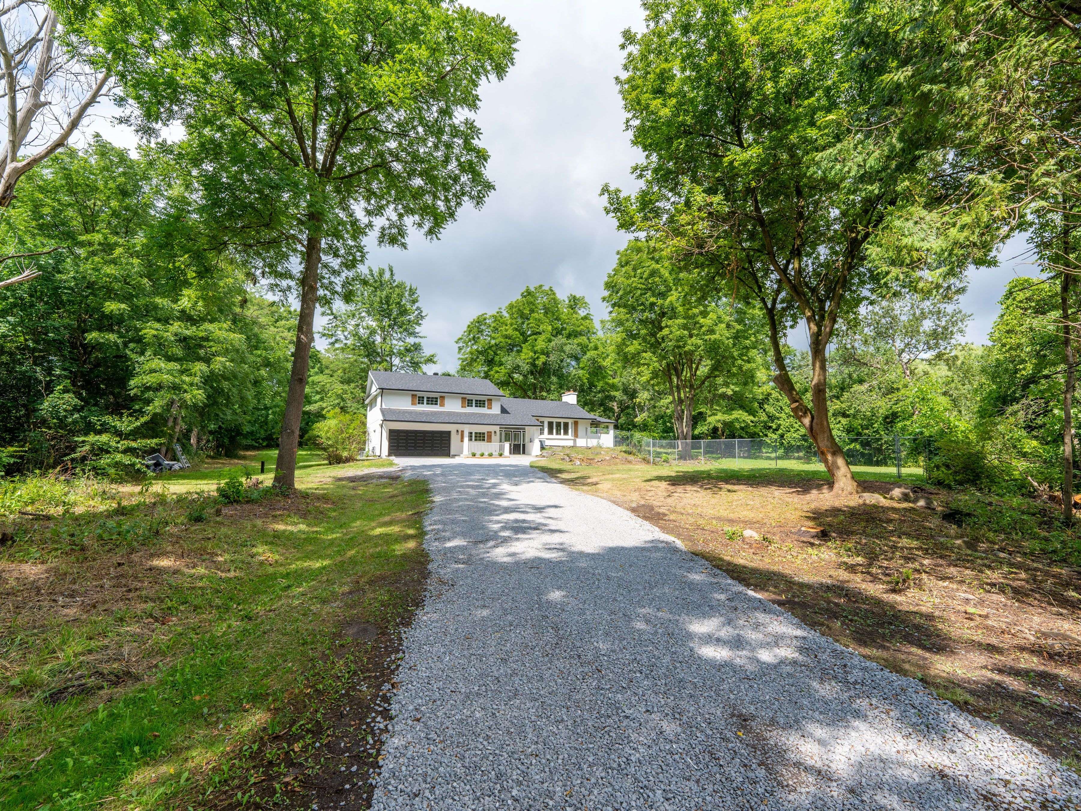 Richmond Hill, ON L4E 3R5,12056 Leslie ST