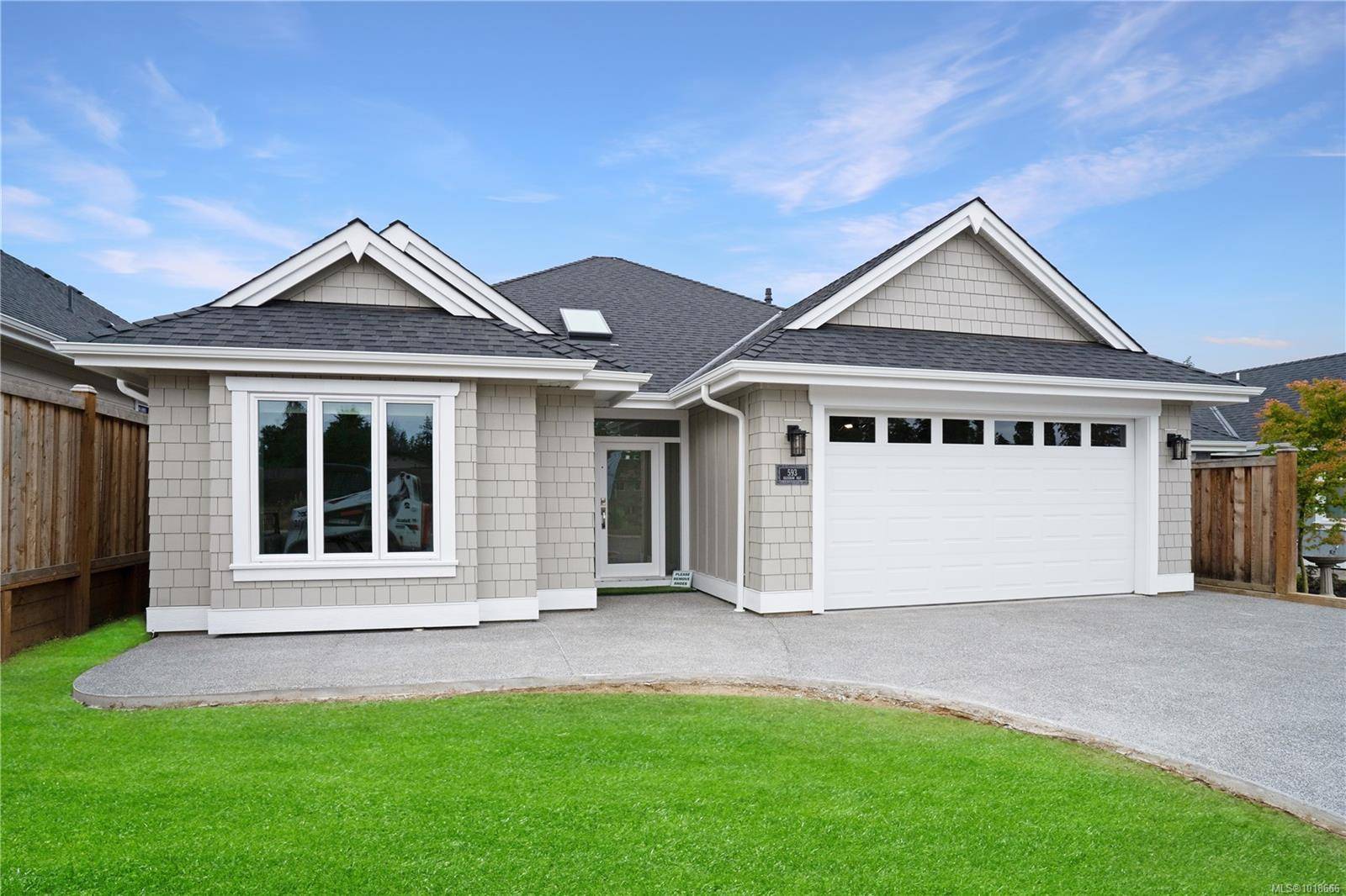 Parksville, BC V9P 1H3,612 Rainbow Way