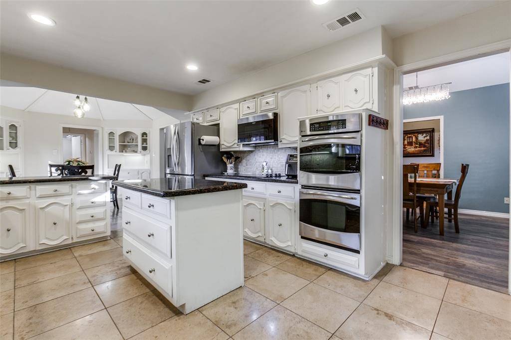 Dallas, TX 75248,15881 Nedra Way