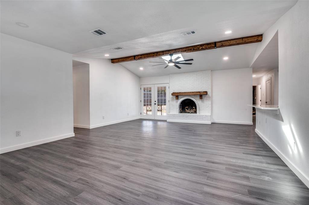 Desoto, TX 75115,1241 Springbrook Drive