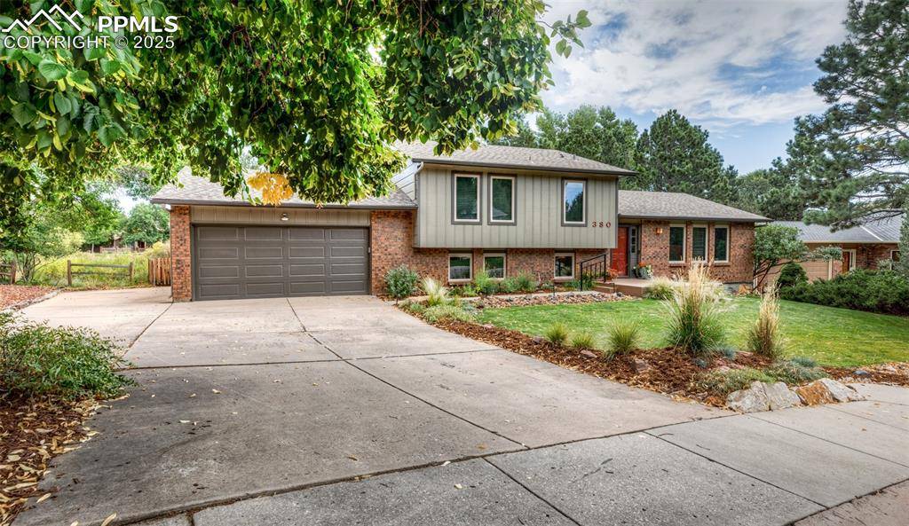 Colorado Springs, CO 80919,380 Silver Spring CIR