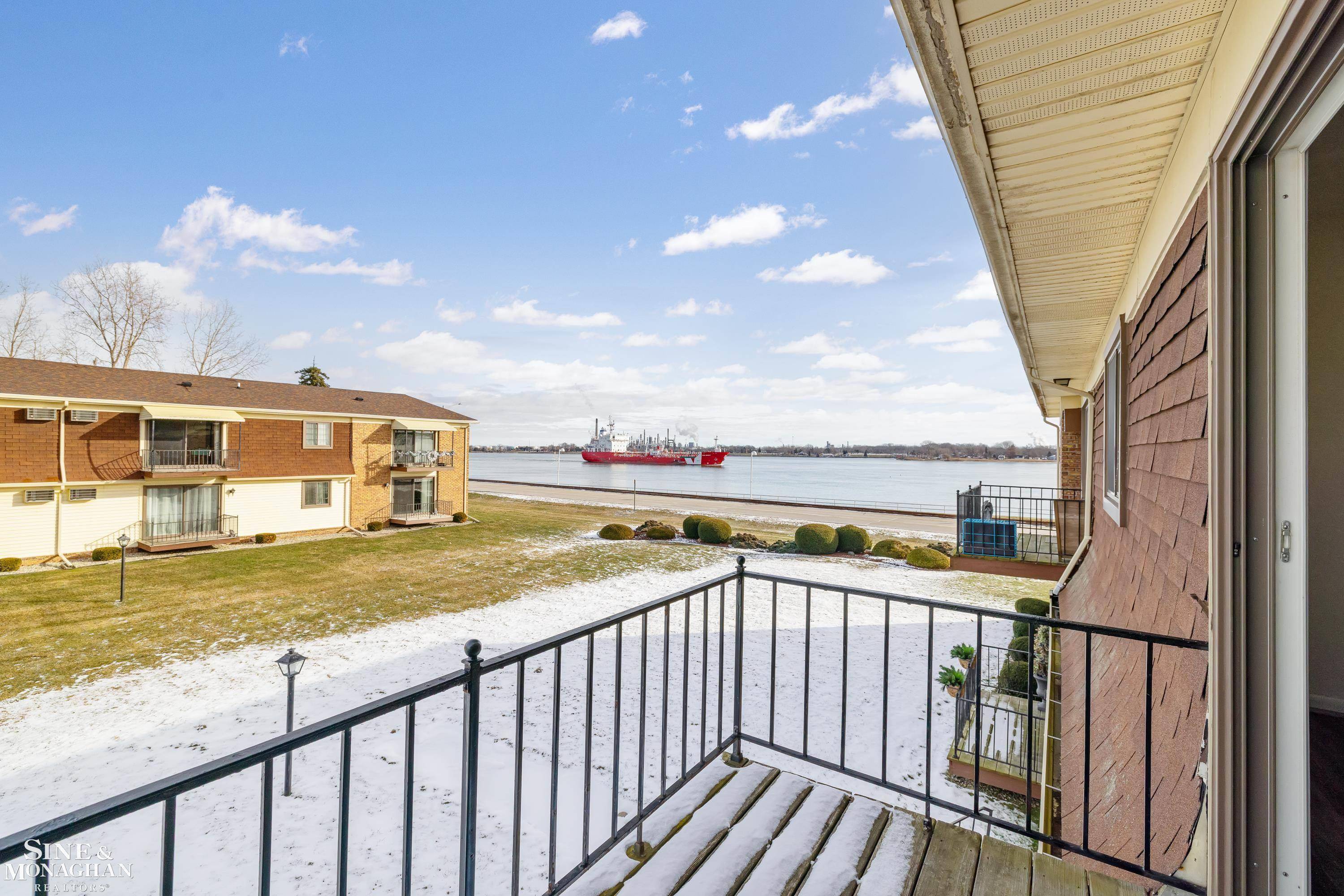 Marysville, MI 48040,1900 River A7 RD