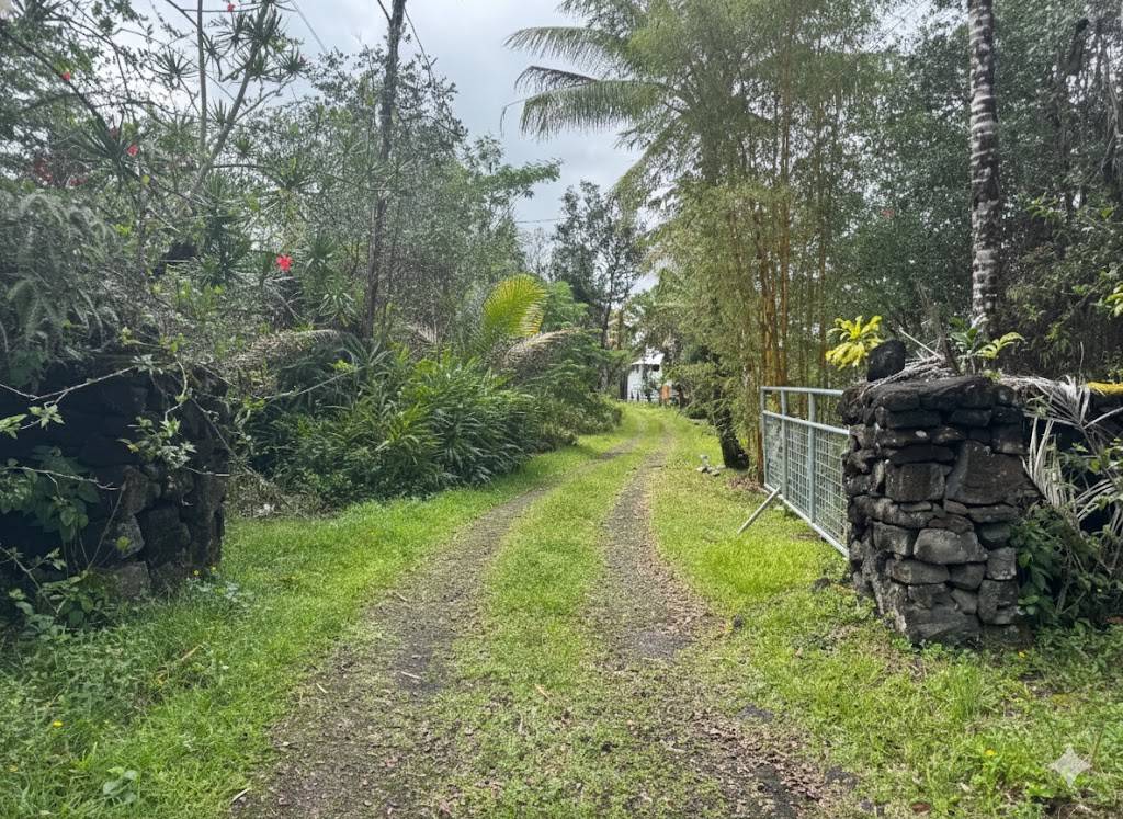 Kurtistown, HI 96760,16-1360 POOULI RD