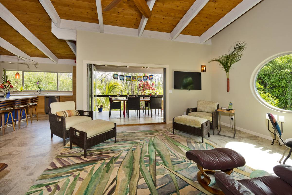 Pahoa, HI 96778,12-7002 HOEUNALU ST