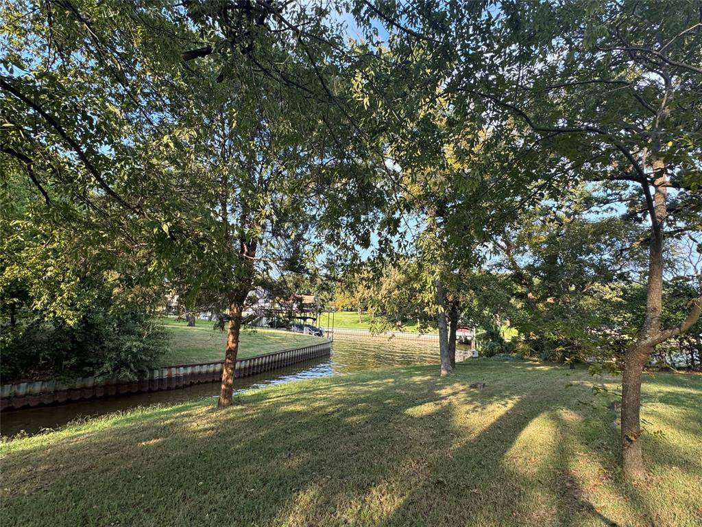 Gun Barrel City, TX 75156,108 Point O View Street