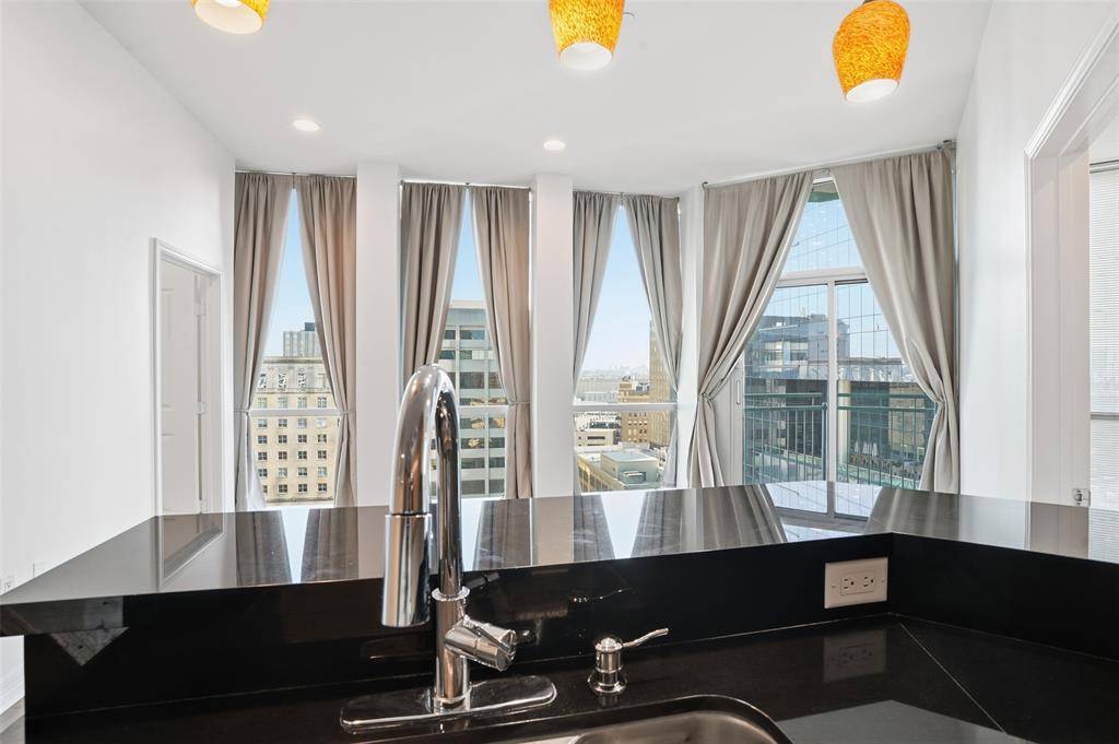 Fort Worth, TX 76102,500 Throckmorton Street #1409