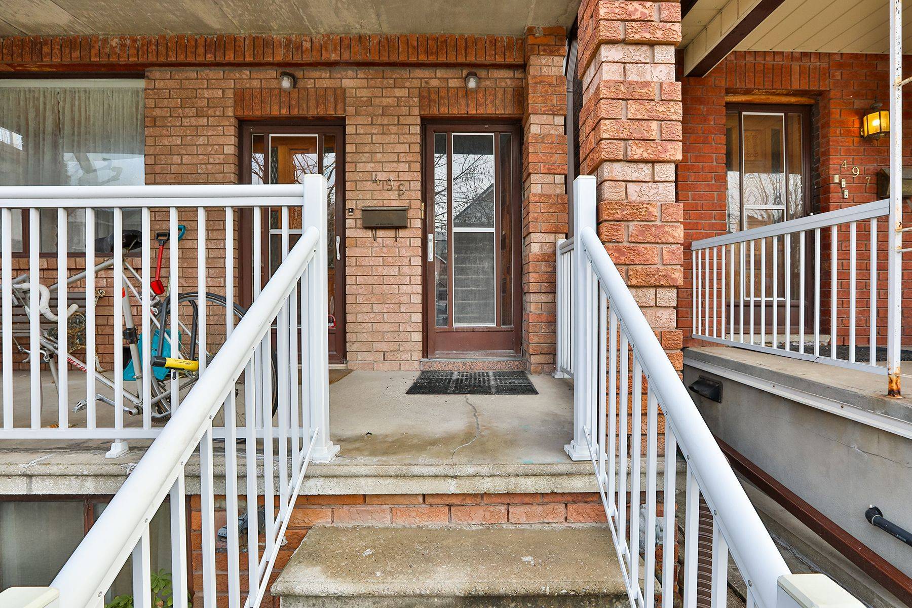 Toronto W02, ON M6H 3W4,499 St Clarens AVE #Unit 2