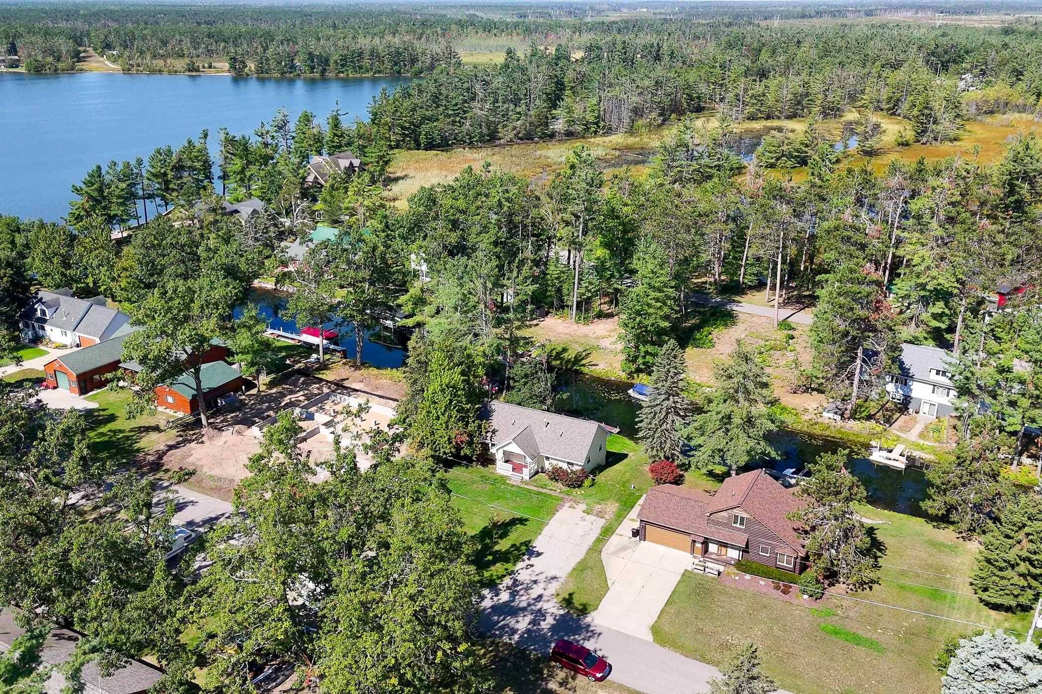 Gaylord, MI 49686,820 S Tall Tree