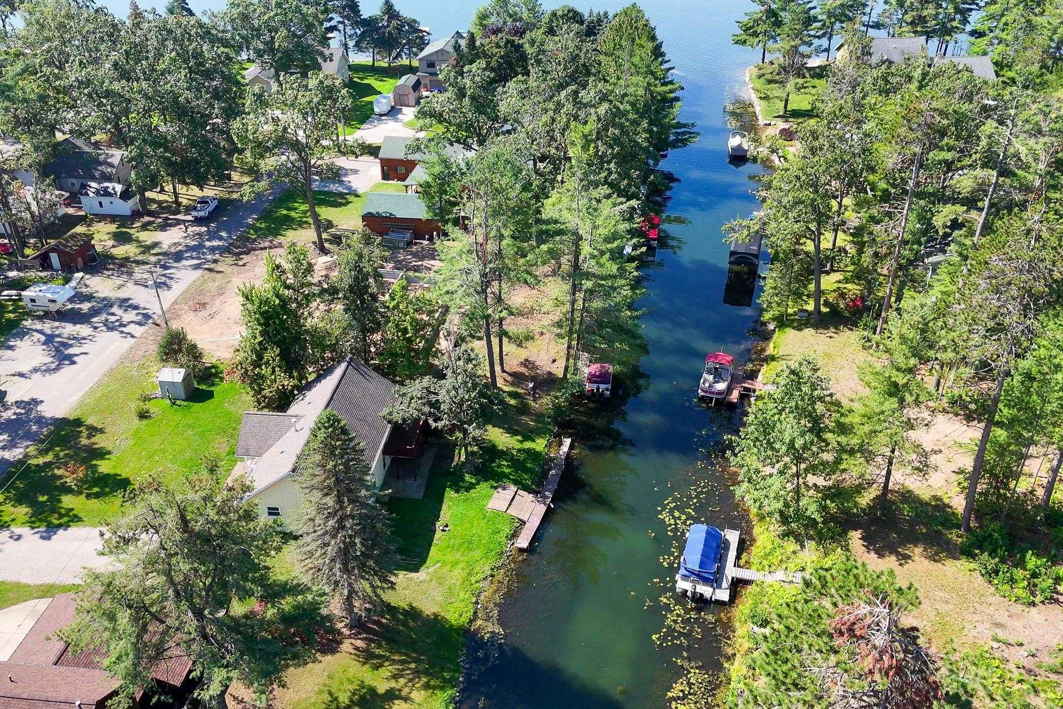 Gaylord, MI 49686,820 S Tall Tree