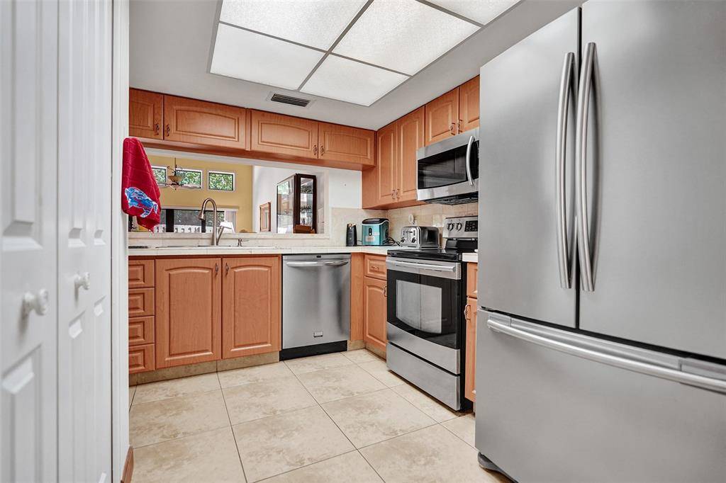 Boca Raton, FL 33486,1400 NW 9th Avenue #B-13