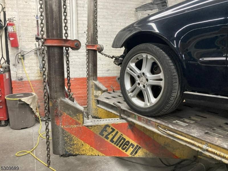 Newark City, NJ 07104,875 Broadway