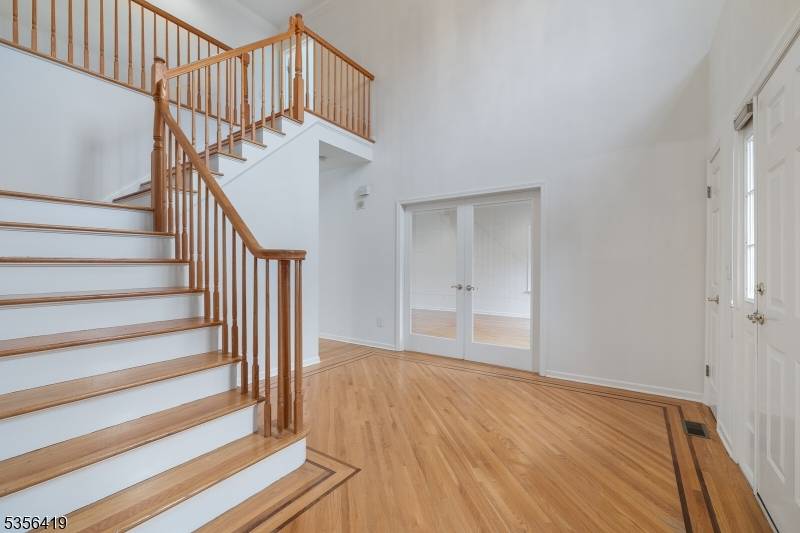 Long Hill Twp., NJ 07946,1 Joss Way