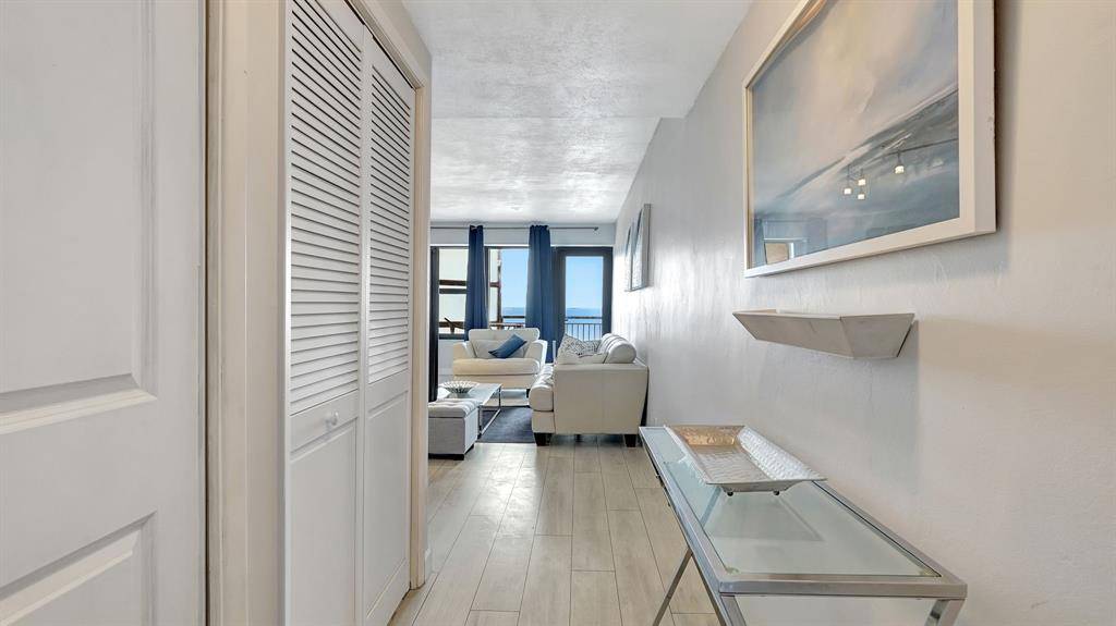 Fort Lauderdale, FL 33308,3800 Galt Ocean Dr #1209