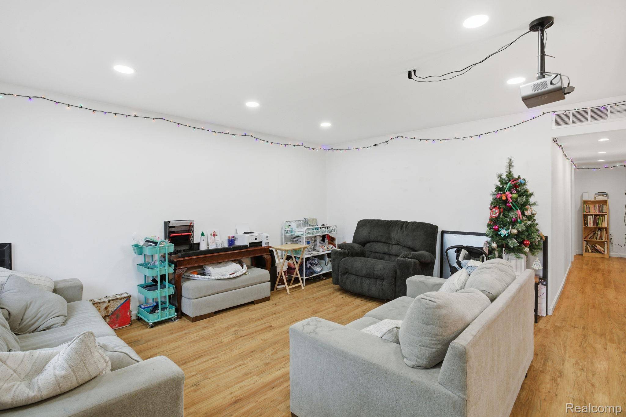 Taylor, MI 48180,15390 Beech Daly RD