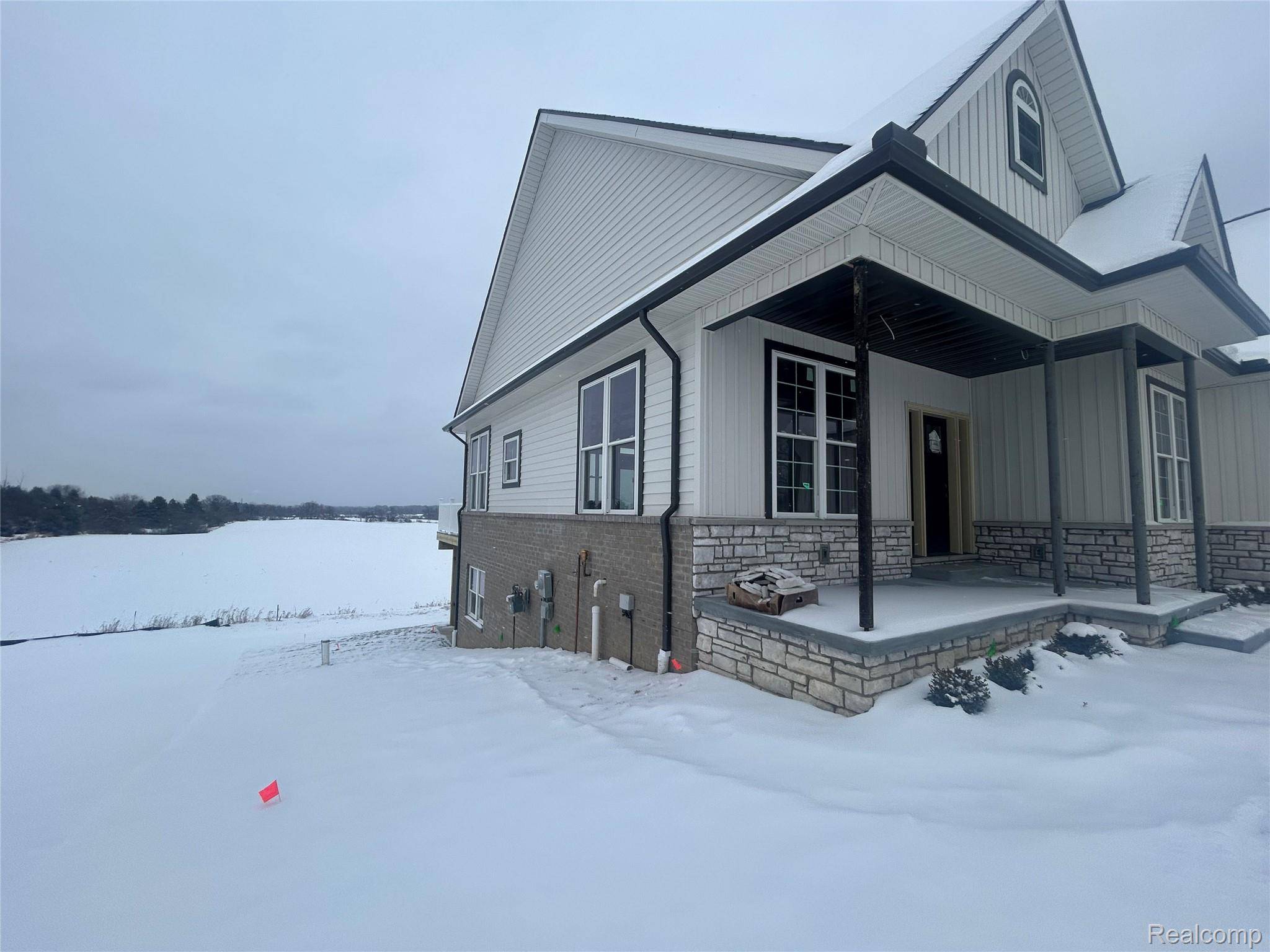 Metamora, MI 48455,1324 Pinehurst CT