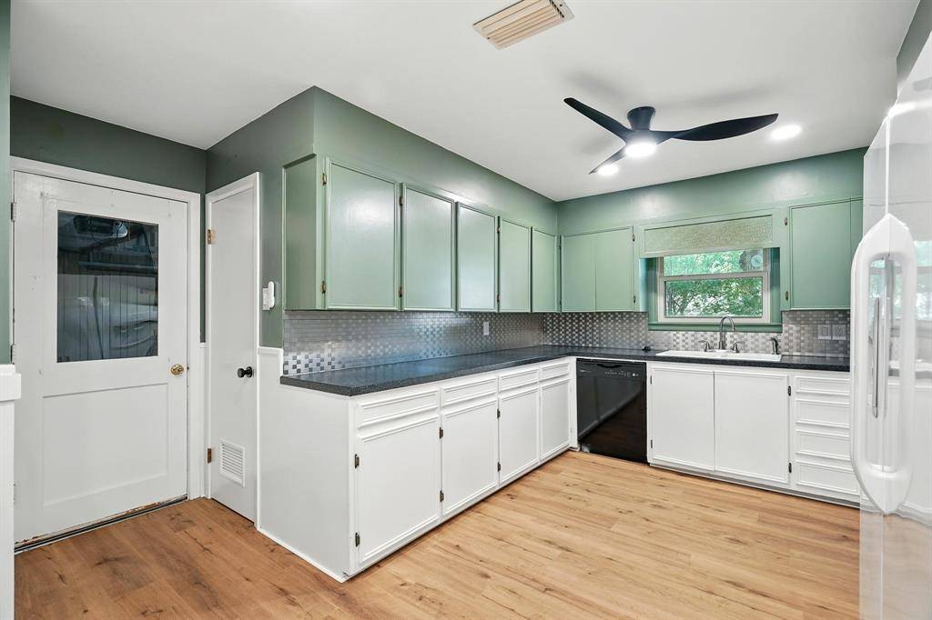 Abilene, TX 79605,1618 Wychwood Drive