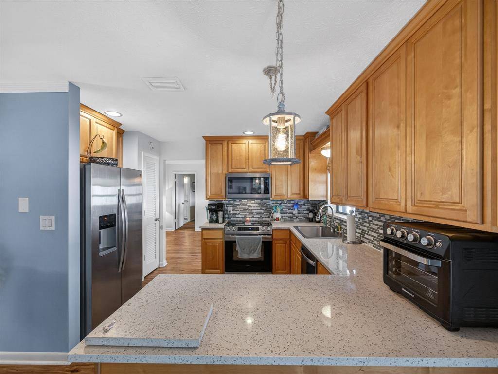 Port St Lucie, FL 34983,133 NW Avens St