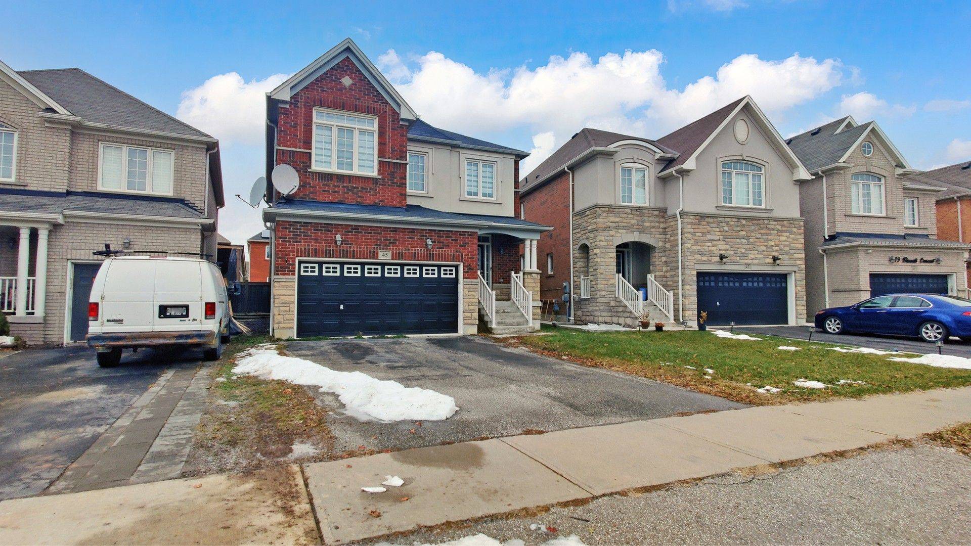 Brampton, ON L6P 3X1,45 Denali CRES
