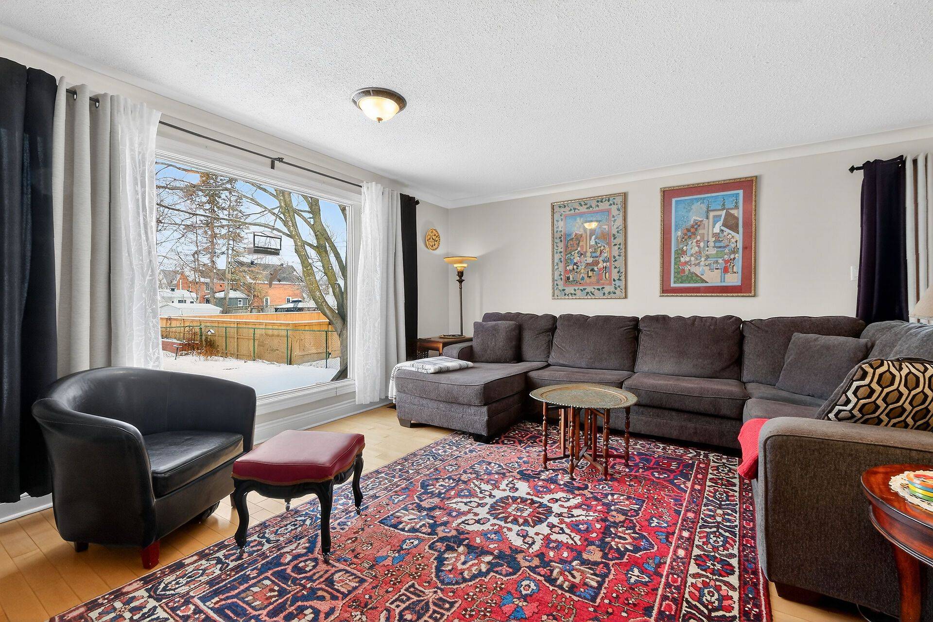 Carleton Place, ON K7C 1E7,97 Woodward ST