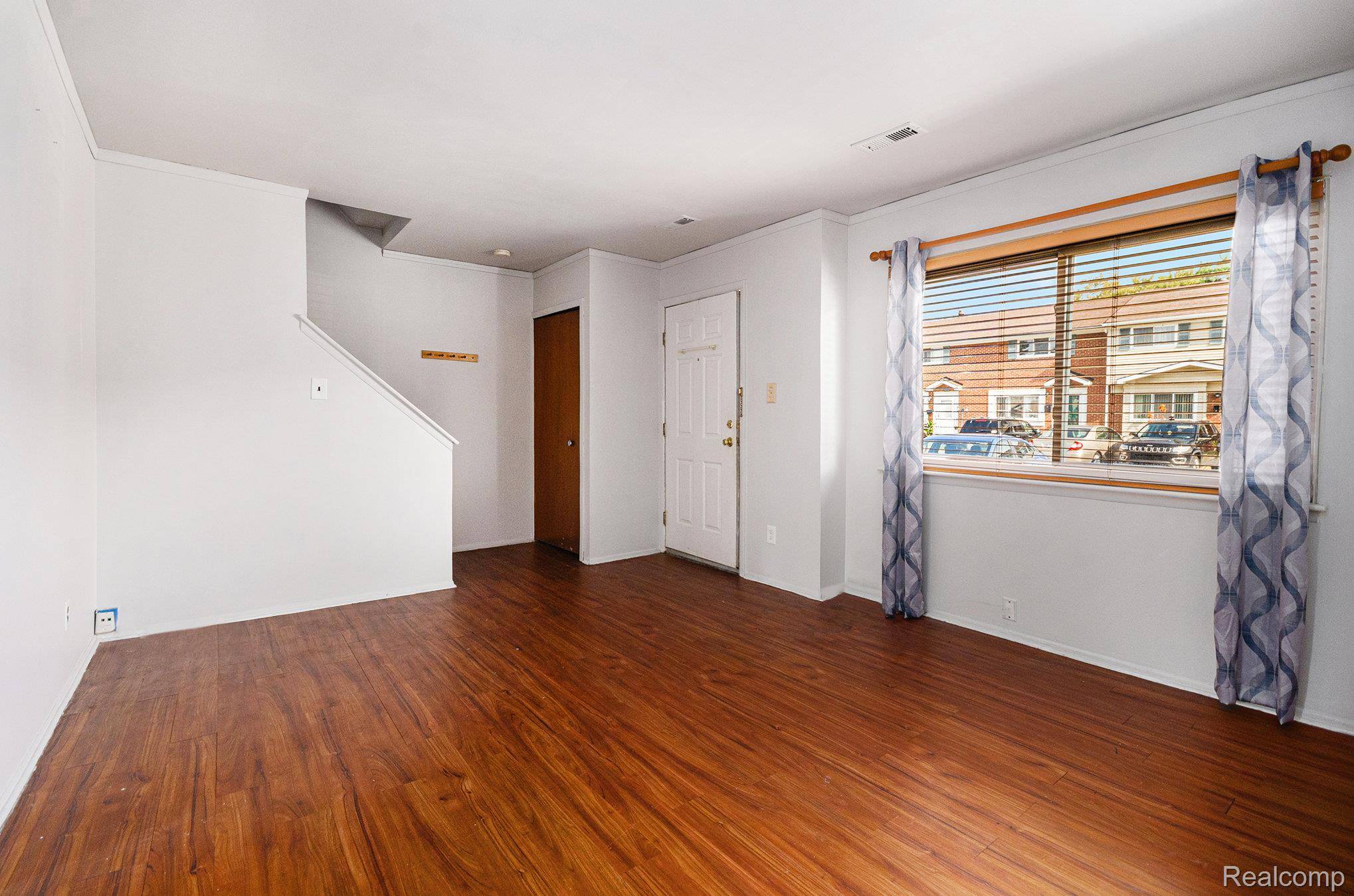 Roseville, MI 48066,25634 Lexington LN