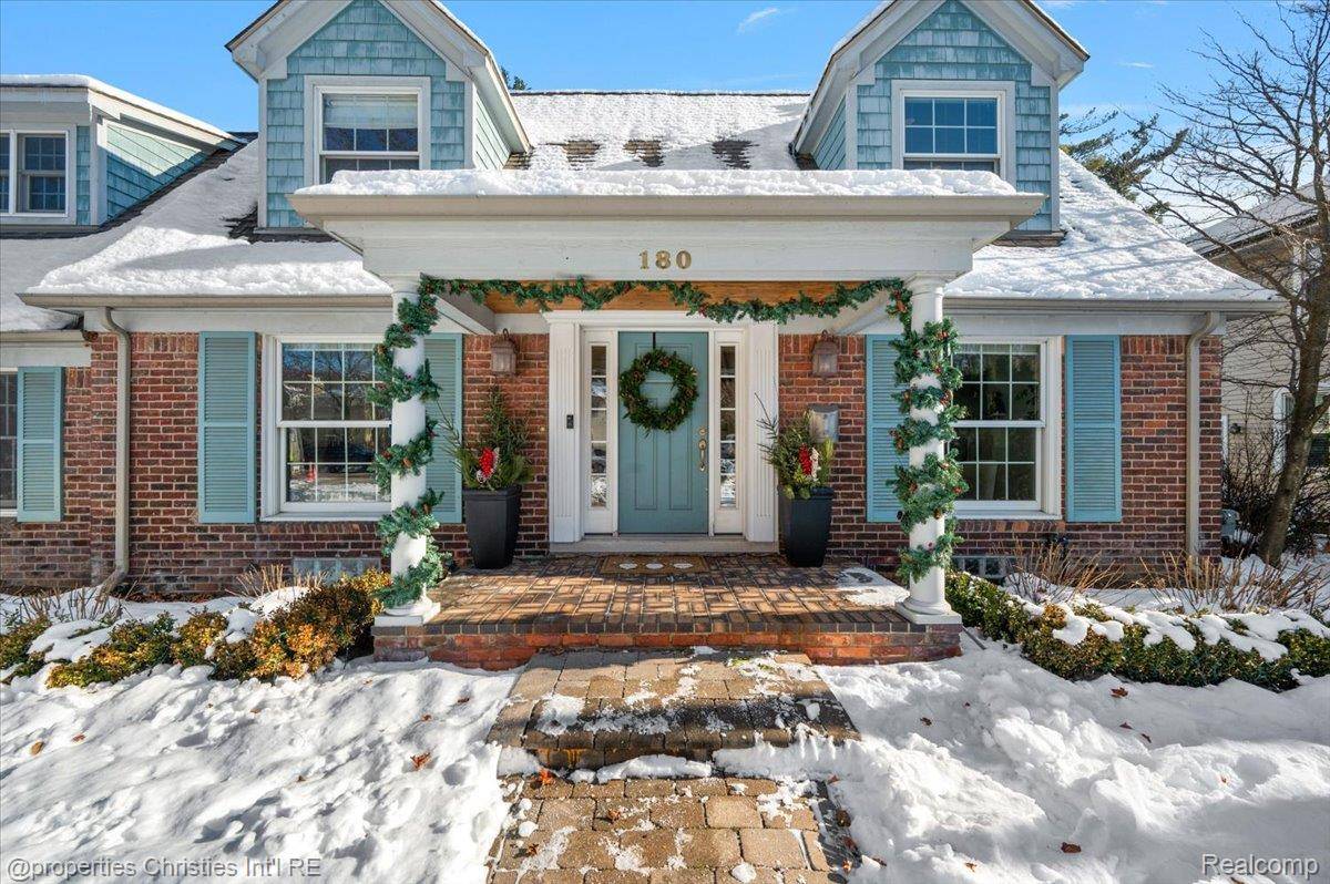 Birmingham, MI 48009,180 Pilgrim AVE