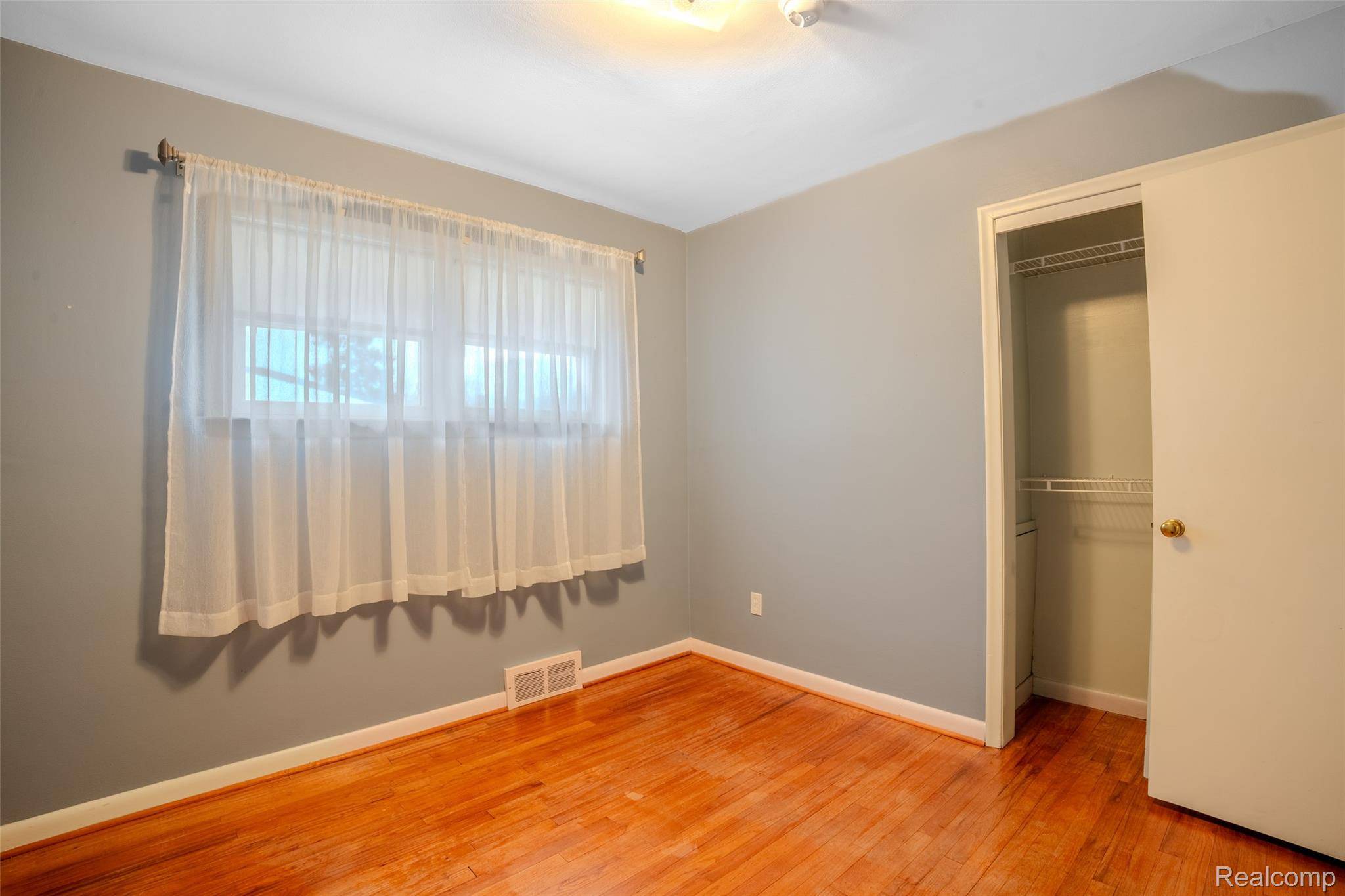 Allen Park, MI 48101,8132 Balfour AVE