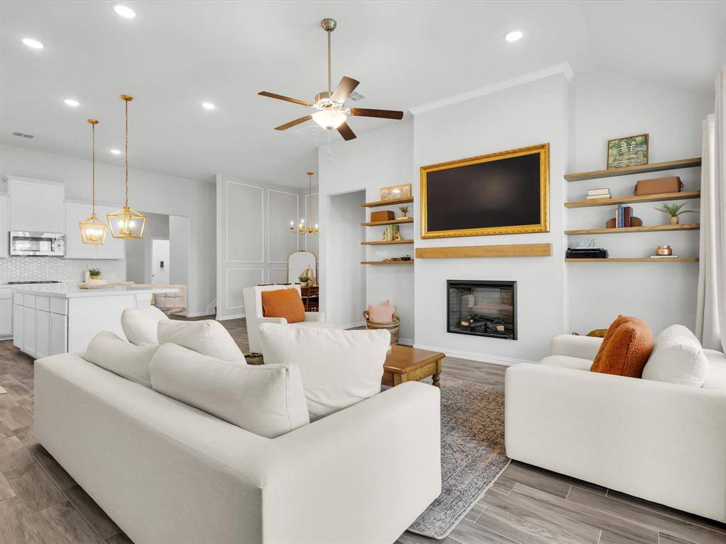 Fort Worth, TX 76131,408 Acton Avenue