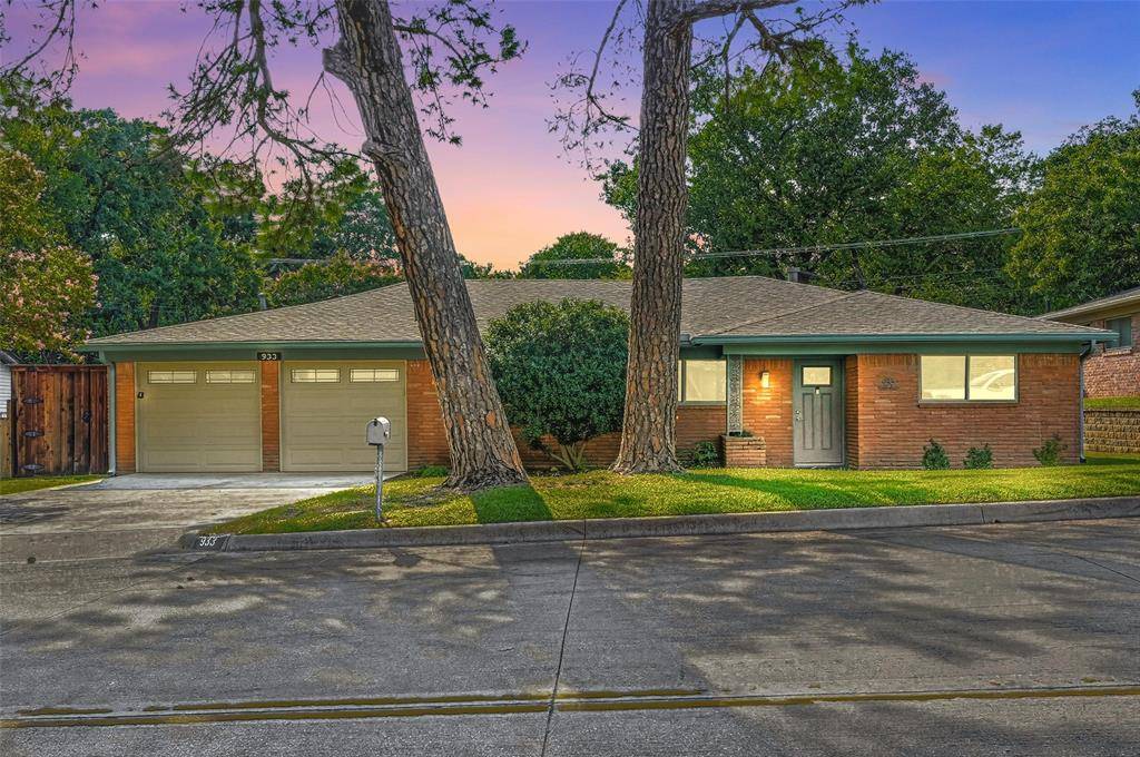 Bedford, TX 76022,933 Wade Drive