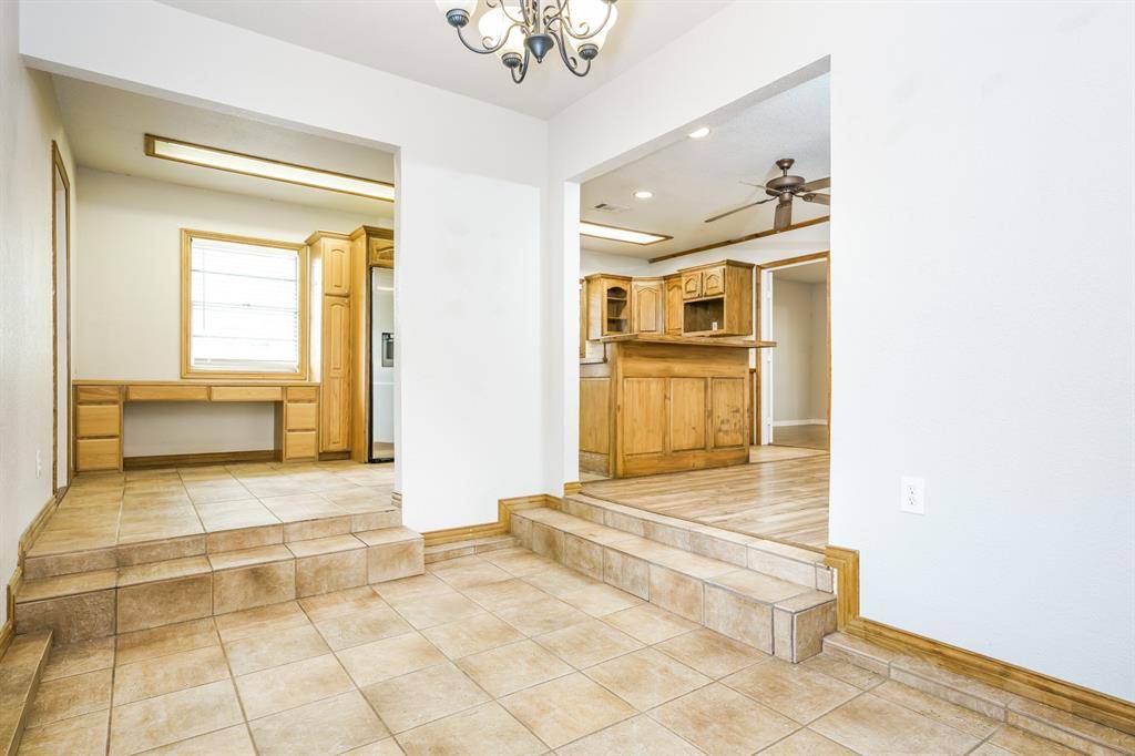 Ferris, TX 75125,206 E 5th Street