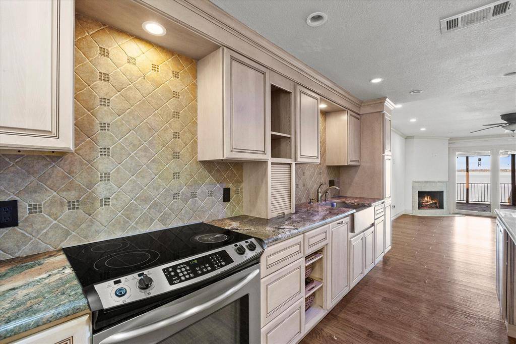 Rockwall, TX 75087,3830 Mediterranean Street