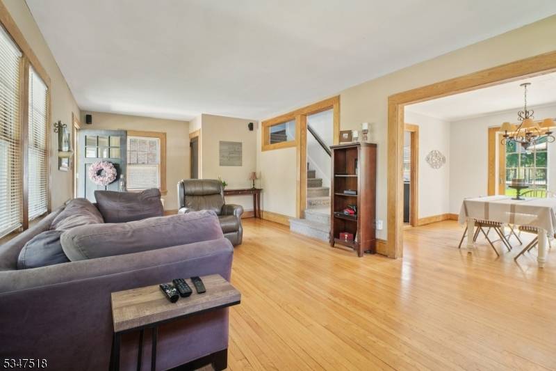 West Caldwell Twp., NJ 07006,122 Westover Ave