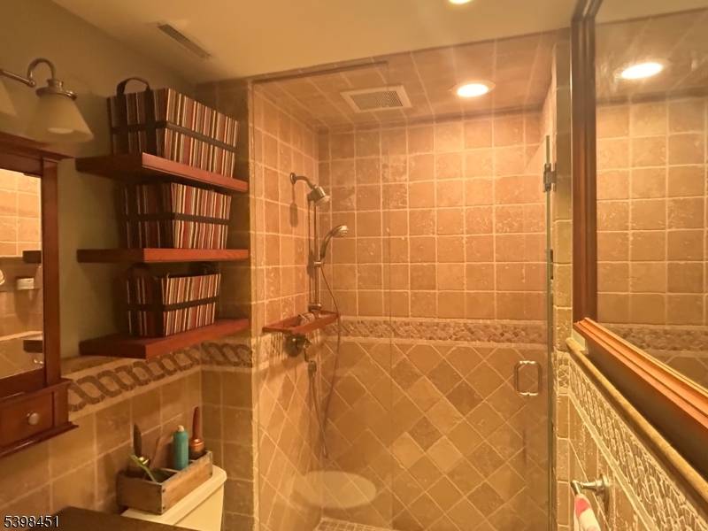 Vernon Twp., NJ 07462,2 Winter Park Dr #6