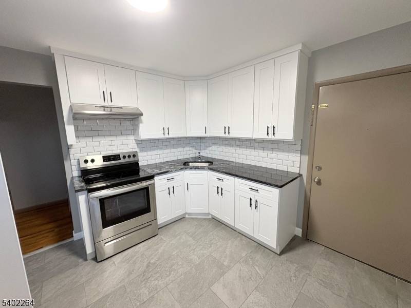 Garfield City, NJ 07026,193 Ray St