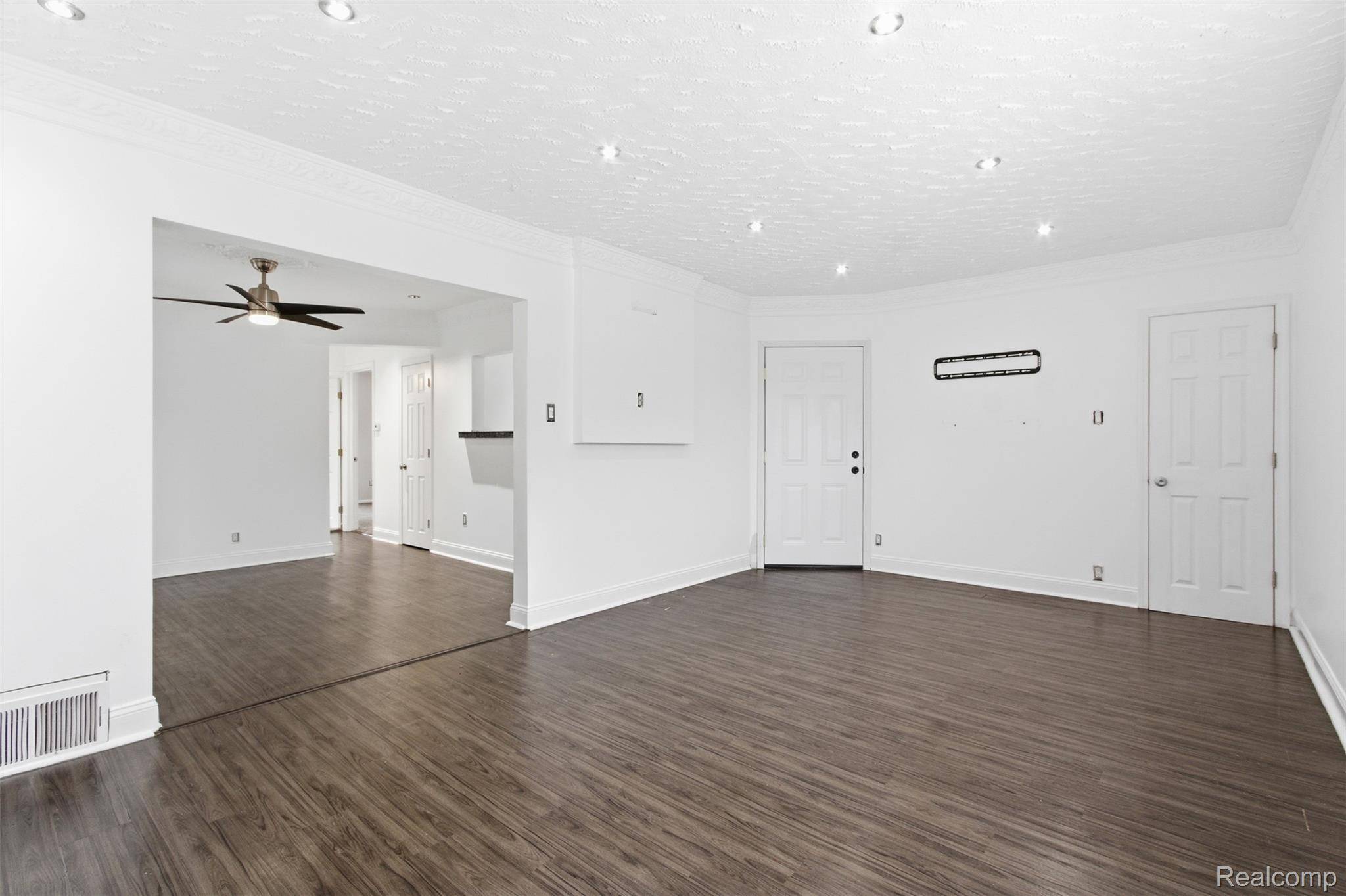 Detroit, MI 48221,17532 Wisconsin ST