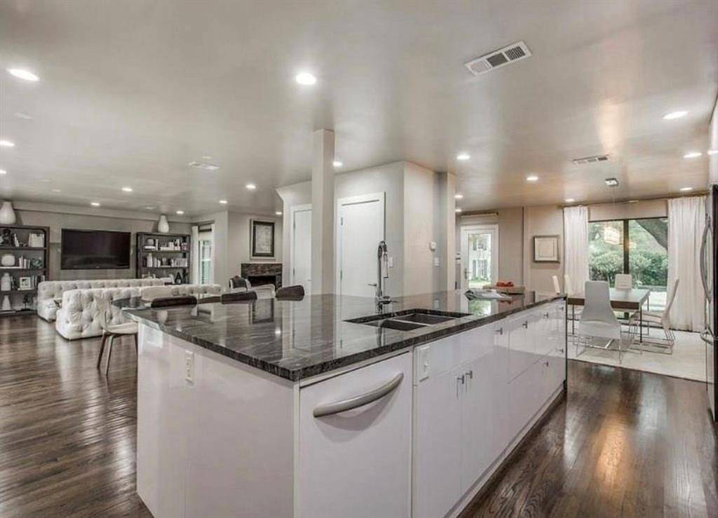 Highland Park, TX 75205,4558 Rheims Place