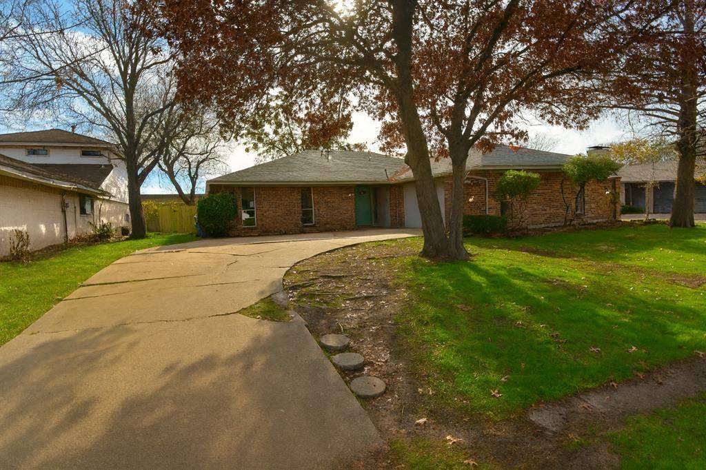 Rowlett, TX 75089,7210 Lakeshore Drive