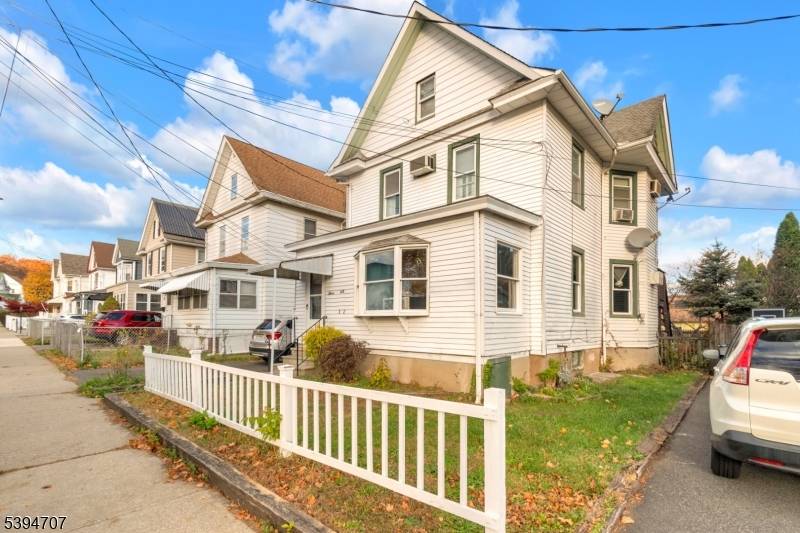 Dover Town, NJ 07801,12 Lincoln Ave