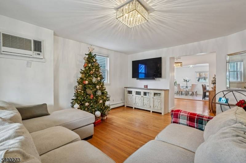 Clifton City, NJ 07013,113 Valley Rd