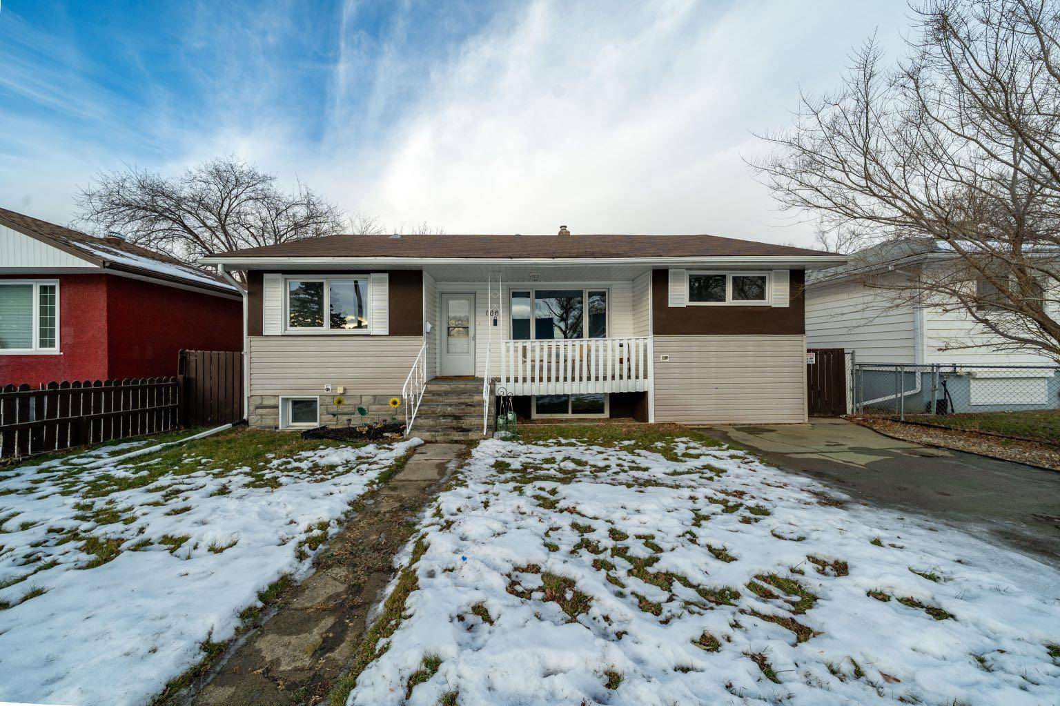 Medicine Hat, AB T1A1V2,166 12 ST SE