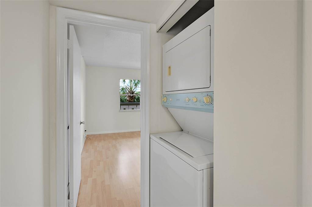 Coconut Creek, FL 33066,1804 Eleuthera Pt #E3