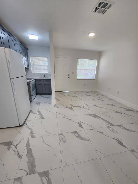 Hollywood, FL 33020,2466 Lincoln St #2