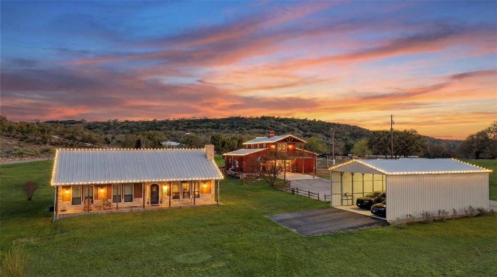 Kingsland, TX 78639,800 Quarter Horse Circle