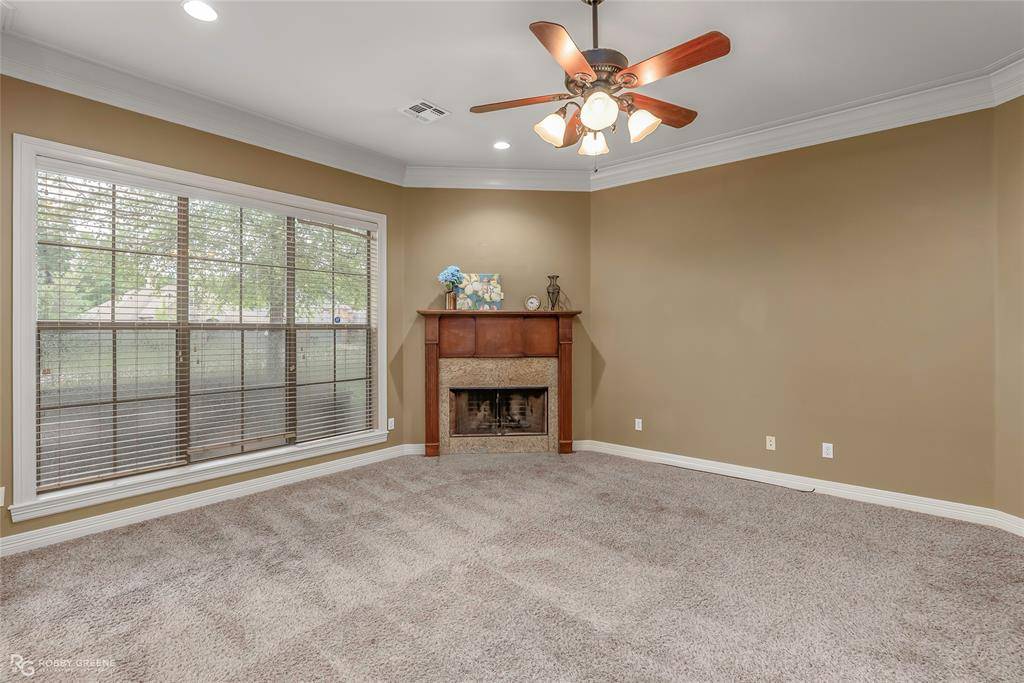 Shreveport, LA 71106,390 Mousse Ruelle Drive