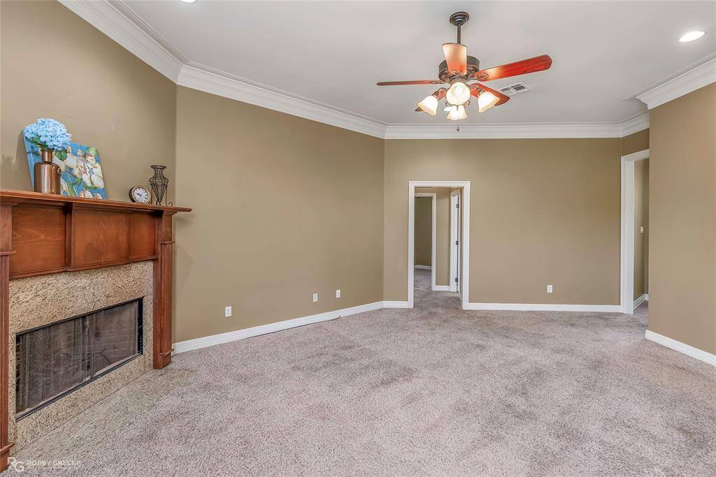 Shreveport, LA 71106,390 Mousse Ruelle Drive