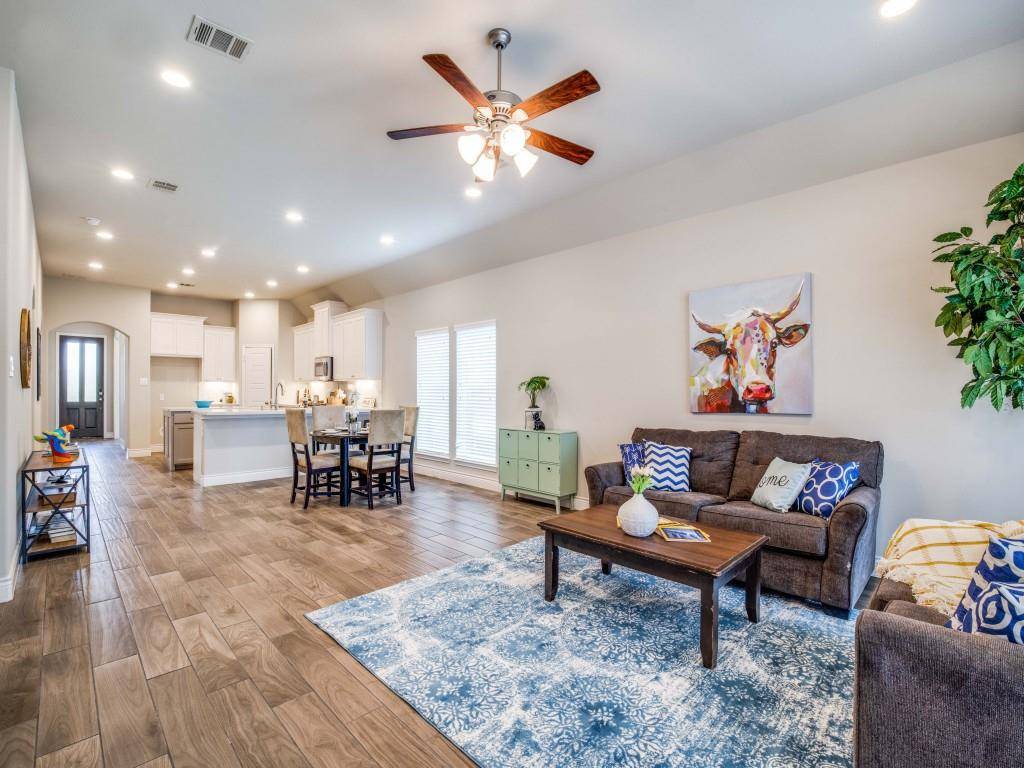 Forney, TX 75126,2150 Winsbury